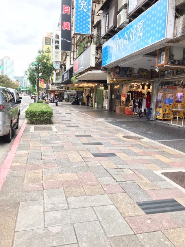 五分埔金店面,台北市信義區松山路